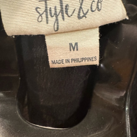 Style & Co. Black and White Embroidered Floral Blouse - Picture 13 of 15